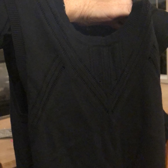 Halston black knit tank top - Picture 5 of 5